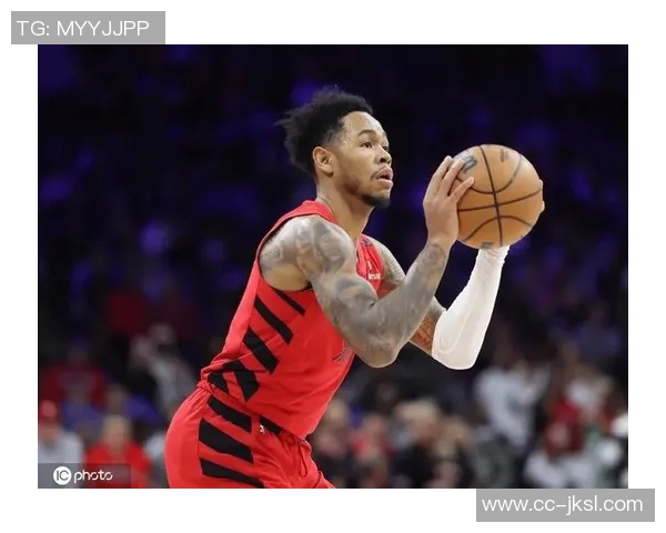 安芬尼西蒙斯表现出色砍下23分马祖拉称其值得更多出场时间