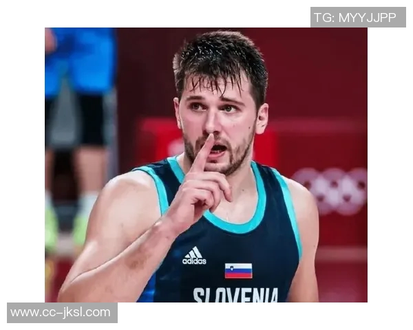 雷迪克盛赞东契奇掌控比赛节奏投进离谱球令人惊叹 雷迪克盛赞东契奇掌控比赛节奏投进离谱球令人惊叹